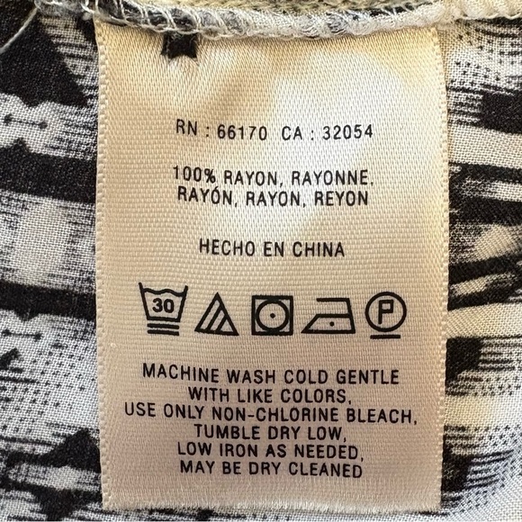 MAEVE by Anthropologie Long Sleeve Button Down Blouse Black and White Size 6 - Picture 4 of 10